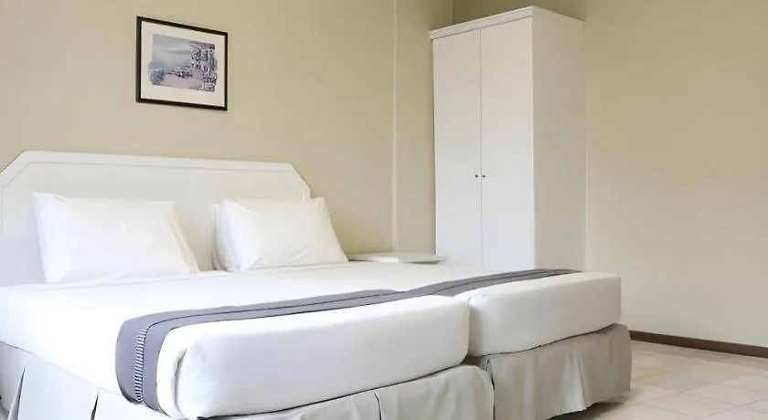 Stallions Suite Penang Jelutong 3*,  Malaysia